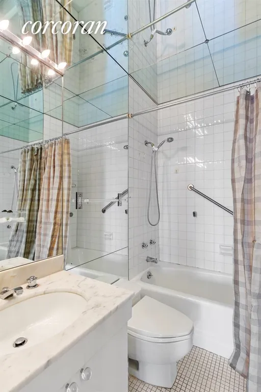 New York City Real Estate | View 303 East 57th Street, 34A | En-suite Main Bath | View 8