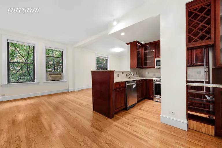 New York City Real Estate | View 771 West End Avenue, 4EF | Dining Area 2 Vacant | View 9