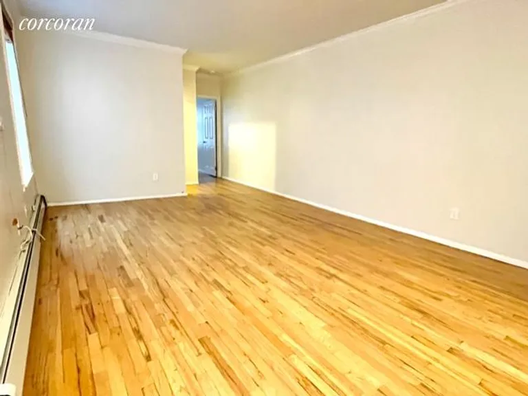 New York City Real Estate | View 4 West 109th Street, 3A | Living Room | View 2