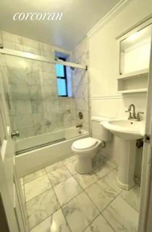 New York City Real Estate | View 4 West 109th Street, 3A | Full Bathroom | View 5