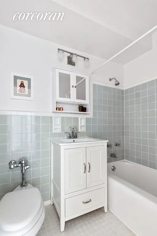New York City Real Estate | View 175 Willoughby Street, 12B | Bathroom | View 7