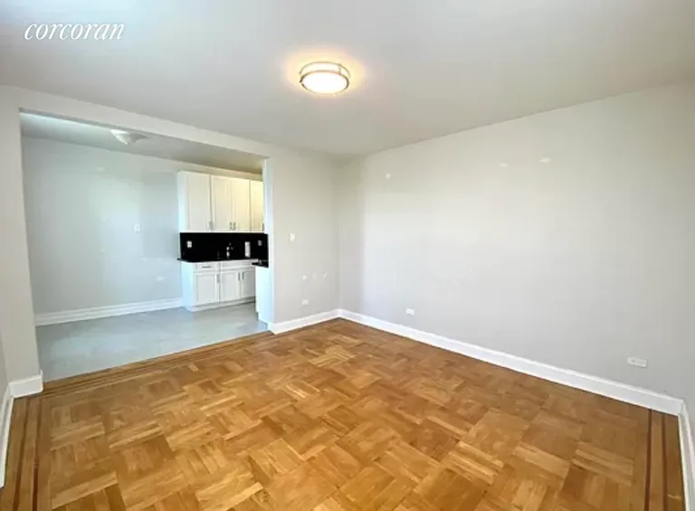 New York City Real Estate | View 50 Ocean Parkway, 2G | room 14 | View 15