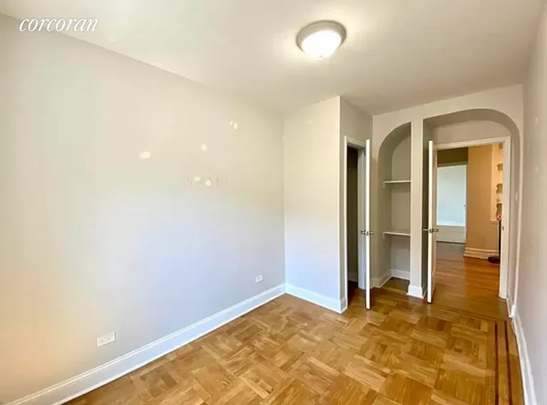 New York City Real Estate | View 50 Ocean Parkway, 2G | room 21 | View 22