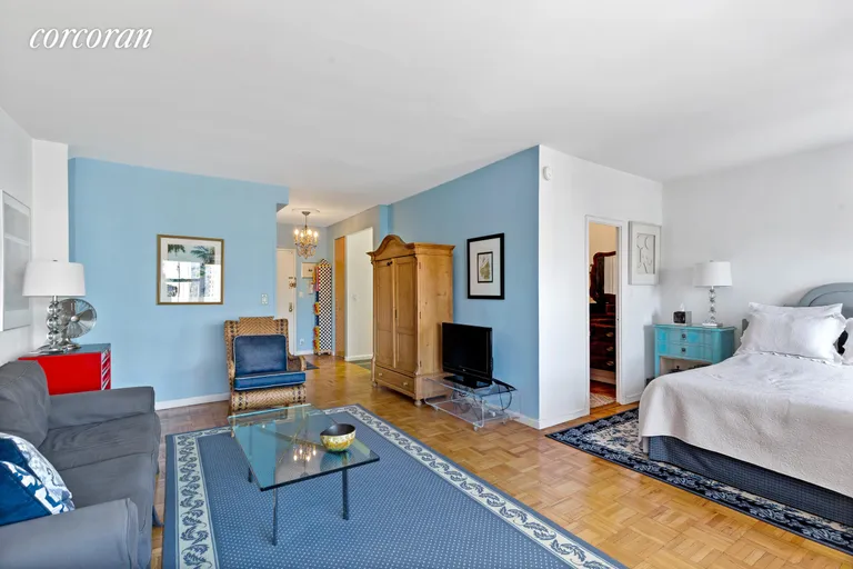 New York City Real Estate | View 201 EAST 25TH STREET, 17H | Living Room | View 2