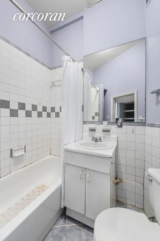 New York City Real Estate | View 140 West 69th Street, 83B | Bathroom | View 2