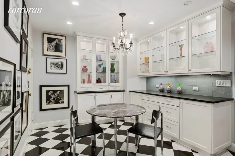 New York City Real Estate | View 25 East 86th Street, 6A | Kitchen | View 5