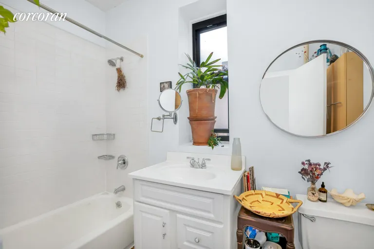 New York City Real Estate | View 394 Lincoln Place, D6 | Select a Category | View 4