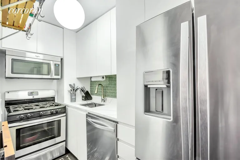 New York City Real Estate | View 139 East 33rd Street, 3M | Kitchen | View 6
