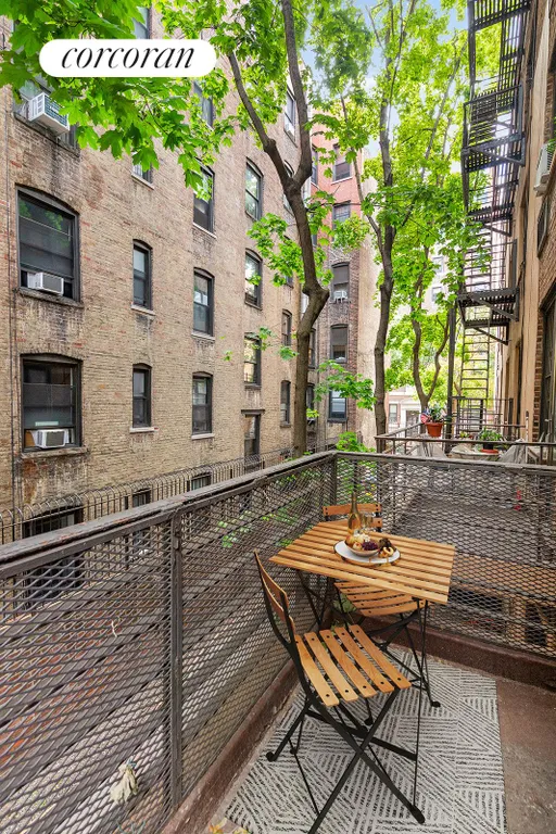 New York City Real Estate | View 439 East 88th Street, 2C | terrace | View 8
