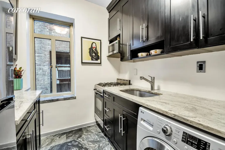 New York City Real Estate | View 155 West 20th Street, 3C | Kitchen | View 4