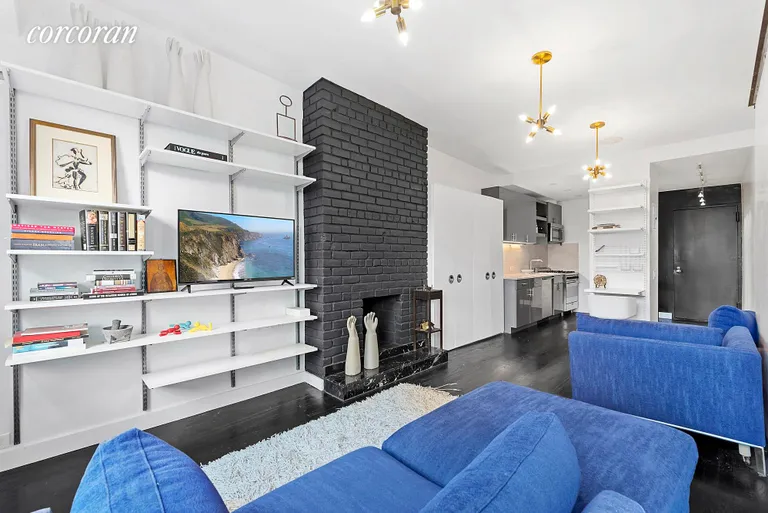 New York City Real Estate | View 250 West 15th Street, 6E | room 2 | View 3
