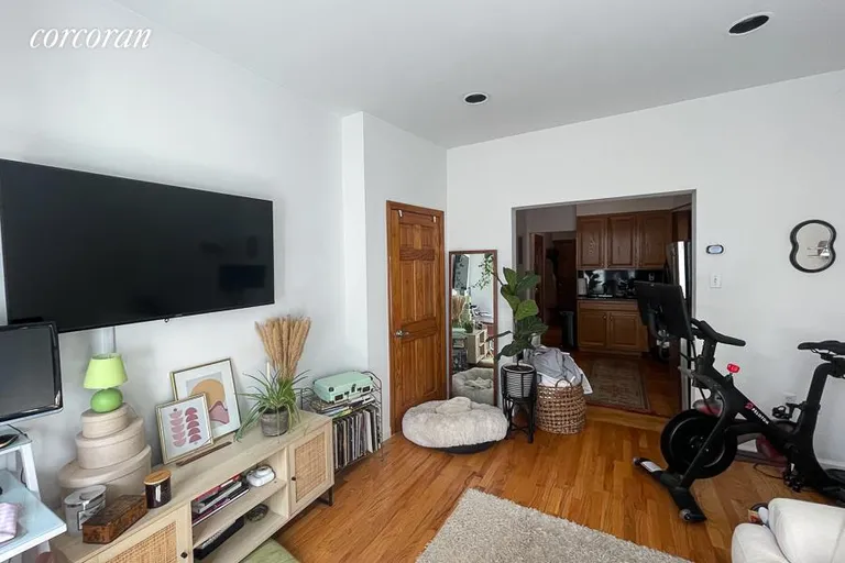New York City Real Estate | View 152 Columbus Avenue, 5N | room 11 | View 12
