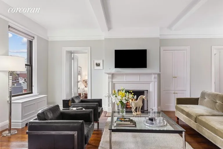 New York City Real Estate | View 129 East 82nd Street, 5B | 2 Beds, 2 Baths | View 1
