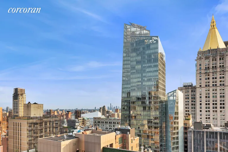 New York City Real Estate | View 39 East 29th Street, 27A | room 2 | View 3