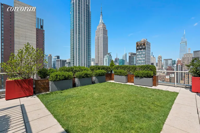 New York City Real Estate | View 39 East 29th Street, 27A | room 9 | View 10