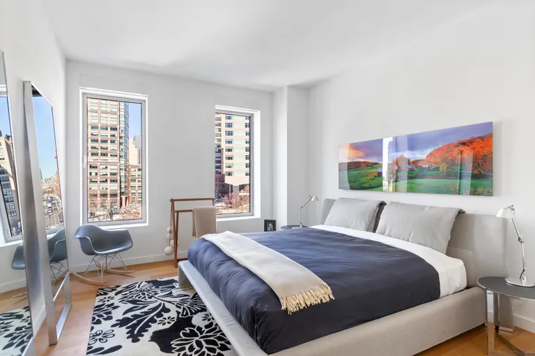 New York City Real Estate | View 275 Park Avenue, 4P | room 2 | View 4
