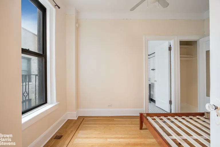 New York City Real Estate | View 235 East 87th Street, 1K | room 3 | View 4