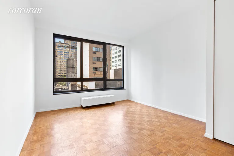 New York City Real Estate | View 100 United Nations Plaza, 8E | Large 2nd bedroom | View 6