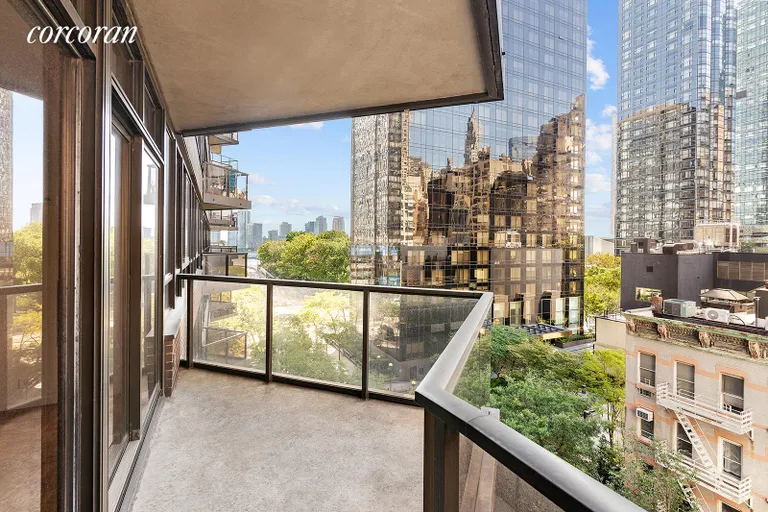New York City Real Estate | View 100 United Nations Plaza, 8E | Private balcony with views to the S | View 9