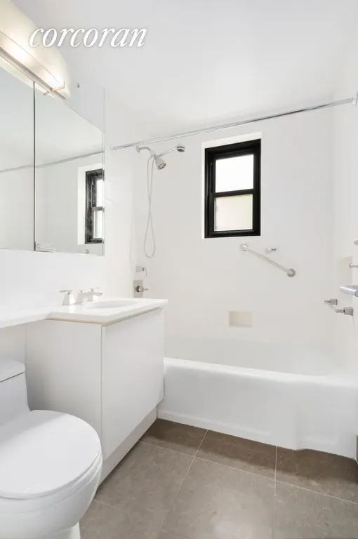 New York City Real Estate | View 11 Riverside Drive, 7WNO | Primary Bathroom | View 6