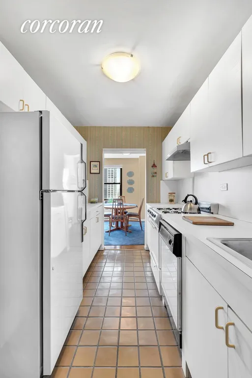 New York City Real Estate | View 185 West End Avenue, 27D | Kitchen | View 3