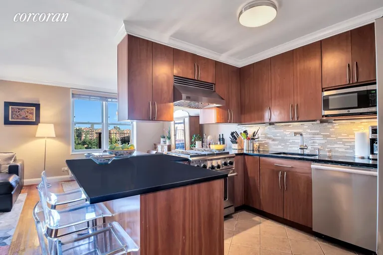 New York City Real Estate | View 100 Overlook Terrace, 68/78 | Kitchen | View 4