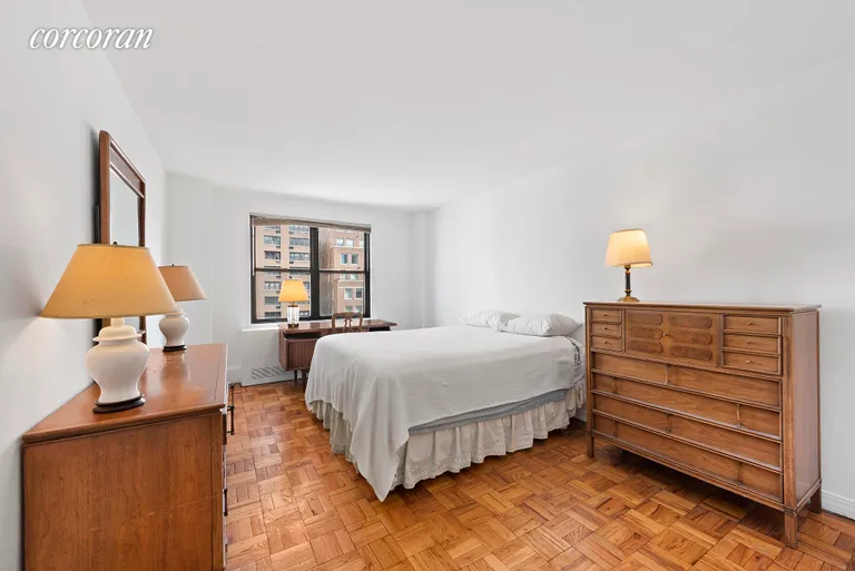 New York City Real Estate | View 301 East 62Nd Street, 10K | Other Listing Photo | View 16