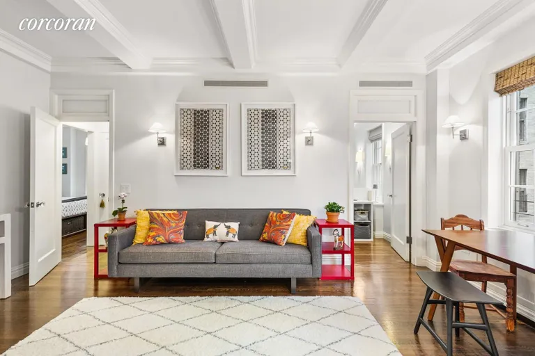 New York City Real Estate | View 4 East 88th Street, 3D | 2 Beds, 1 Bath | View 1