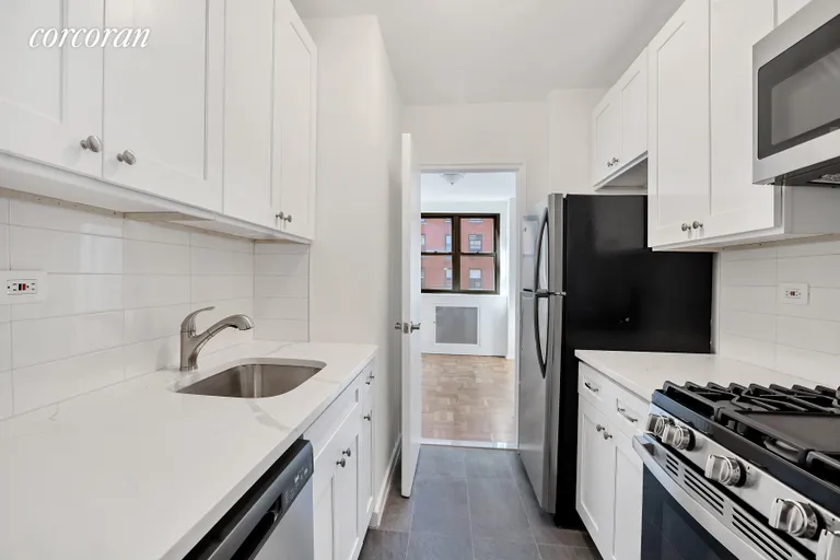 New York City Real Estate | View 315 East 72Nd Street, 11D | Kitchen | View 7