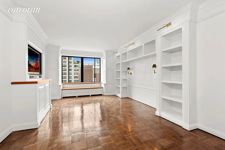 New York City Real Estate | View 203 East 72nd Street, 8D | Living Room | View 7