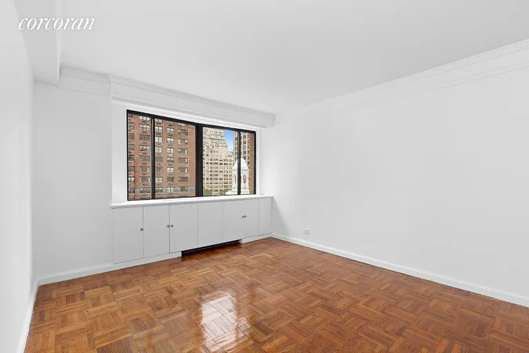 New York City Real Estate | View 203 East 72nd Street, 8D | Bedroom | View 9
