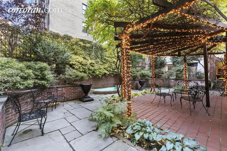 New York City Real Estate | View 203 East 72nd Street, 8D | Building | View 12