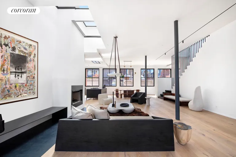 New York City Real Estate | View 39 Lispenard Street, PH | Living Room | View 4