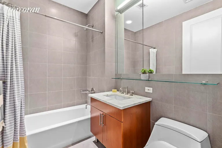 New York City Real Estate | View 117 East 29th Street, 2A | Full Bathroom | View 11