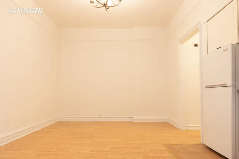 New York City Real Estate | View 166 East 92Nd Street, 1D | Living Room | View 8