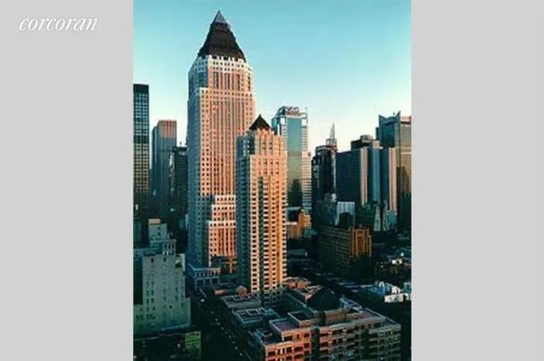 New York City Real Estate | View 350 West 50th Street, 20D | Building | View 6