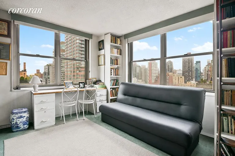 New York City Real Estate | View 301 East 79th Street, 19J | Bedroom | View 2