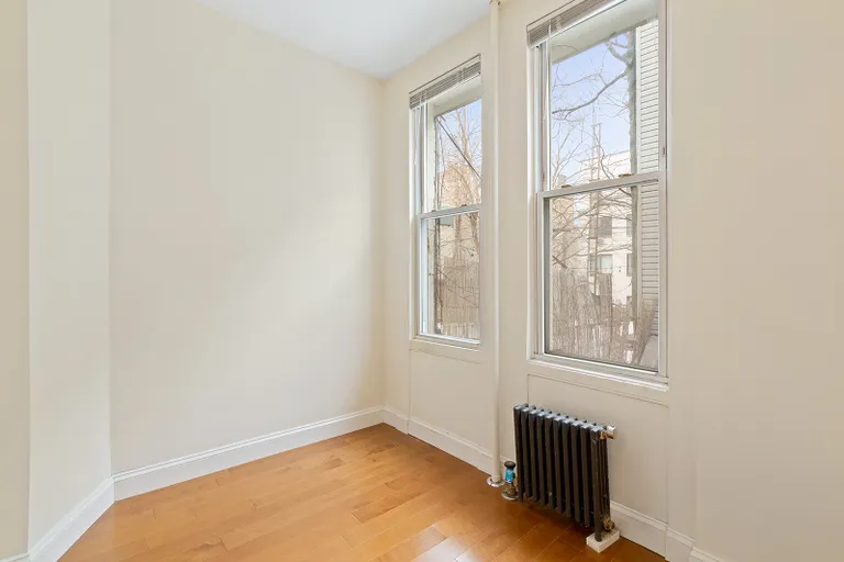 New York City Real Estate | View 898 Gates Avenue | room 9 | View 11