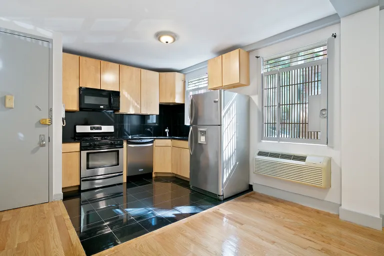 New York City Real Estate | View 2155 Daly Avenue, 1B | Kitchen | View 4