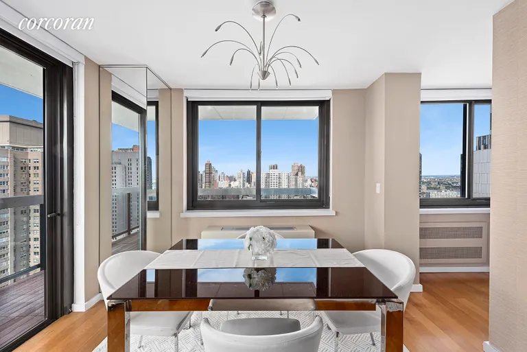 New York City Real Estate | View 515 East 72nd Street, 30H | room 2 | View 3