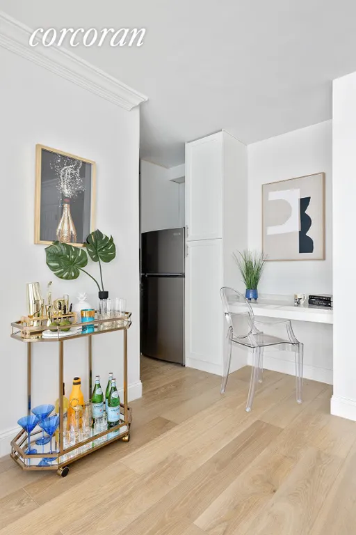 New York City Real Estate | View 10 West 15th Street, 214 | Entry Foyer | View 5