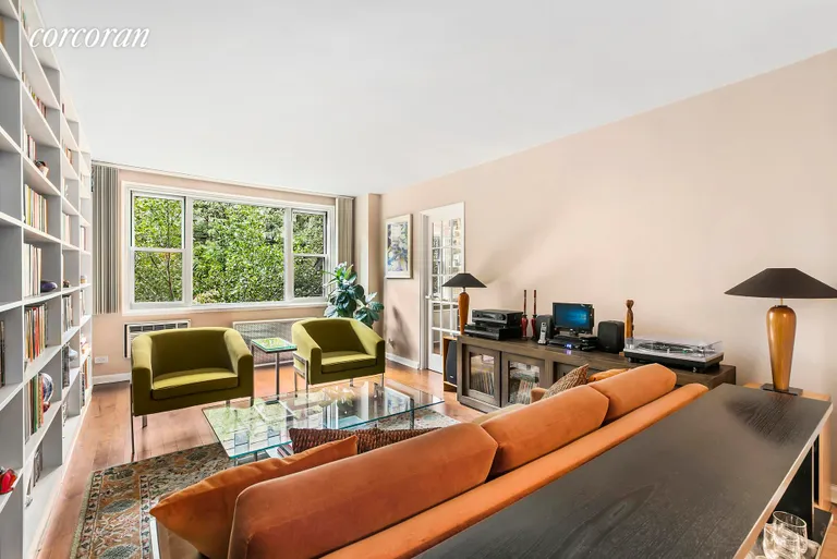 New York City Real Estate | View 1270 Fifth Avenue, 3G | 2 Beds, 1 Bath | View 1