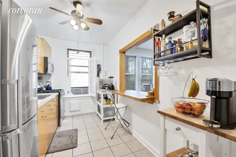 New York City Real Estate | View 860 West 181st Street, 8 | Kitchen | View 2