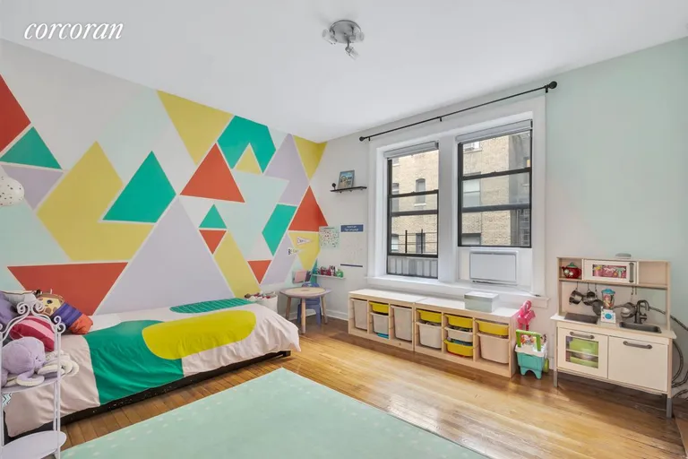 New York City Real Estate | View 860 West 181st Street, 8 | Bedroom | View 5