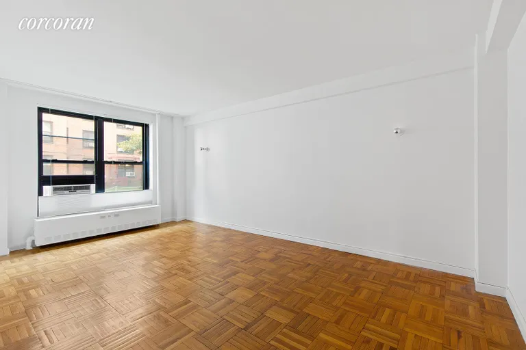 New York City Real Estate | View 185 Clinton Avenue, 1D | Living Room | View 4