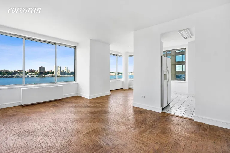 New York City Real Estate | View 200 Riverside Boulevard, 7A | 3 Beds, 3 Baths | View 1
