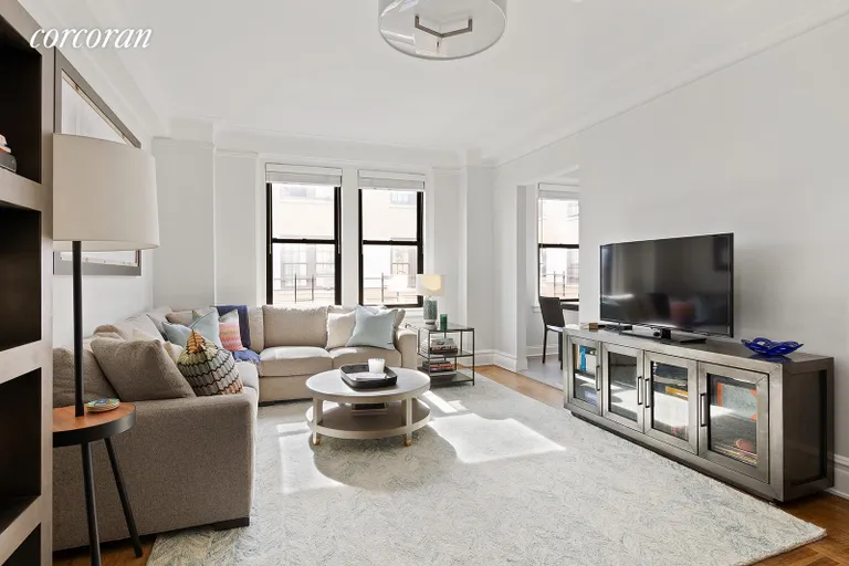 New York City Real Estate | View 174 West 76th Street, 14J | 2 Beds, 1 Bath | View 1