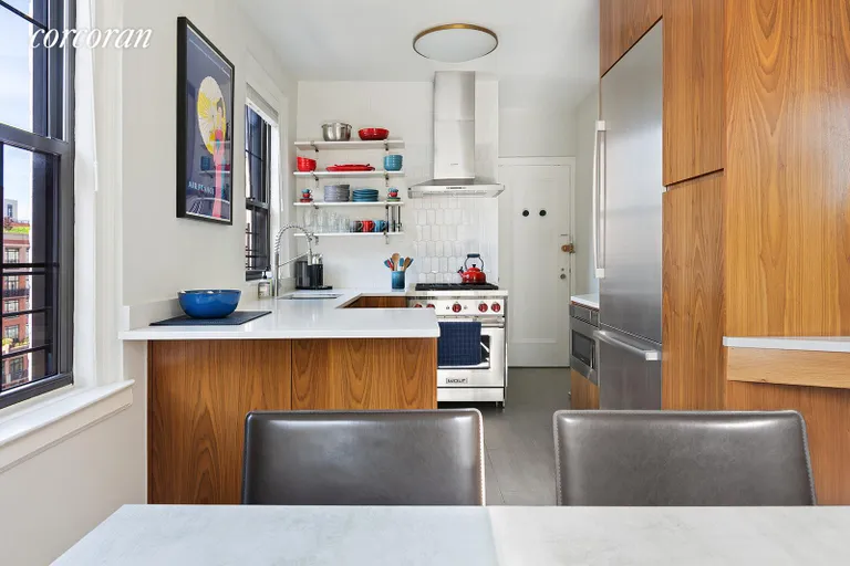 New York City Real Estate | View 174 West 76th Street, 14J | Kitchen | View 2
