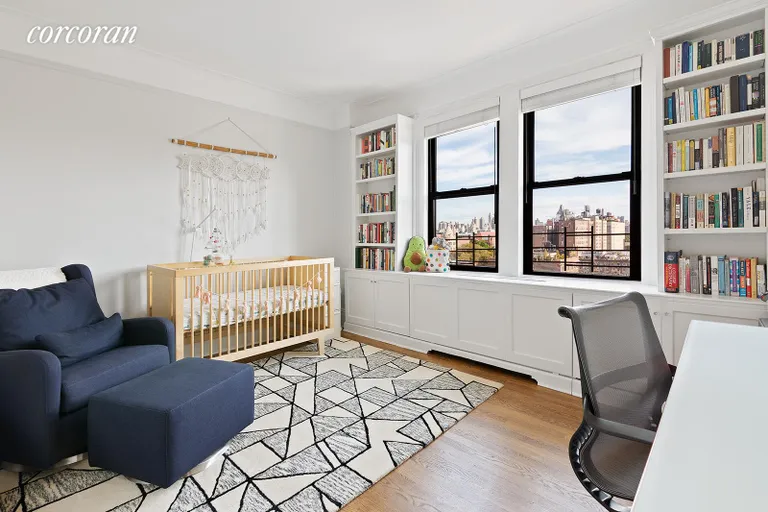 New York City Real Estate | View 174 West 76th Street, 14J | Bedroom | View 4