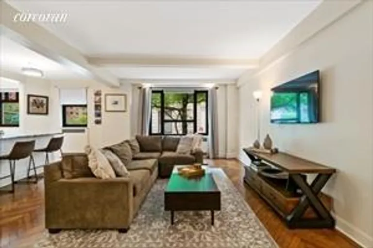 New York City Real Estate | View 50 Park Avenue, 2G | 1 Bed, 1 Bath | View 1